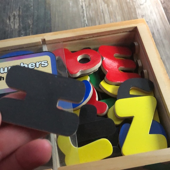 Melissa and Doug magnetic numbers and letters - Picture 2 of 3